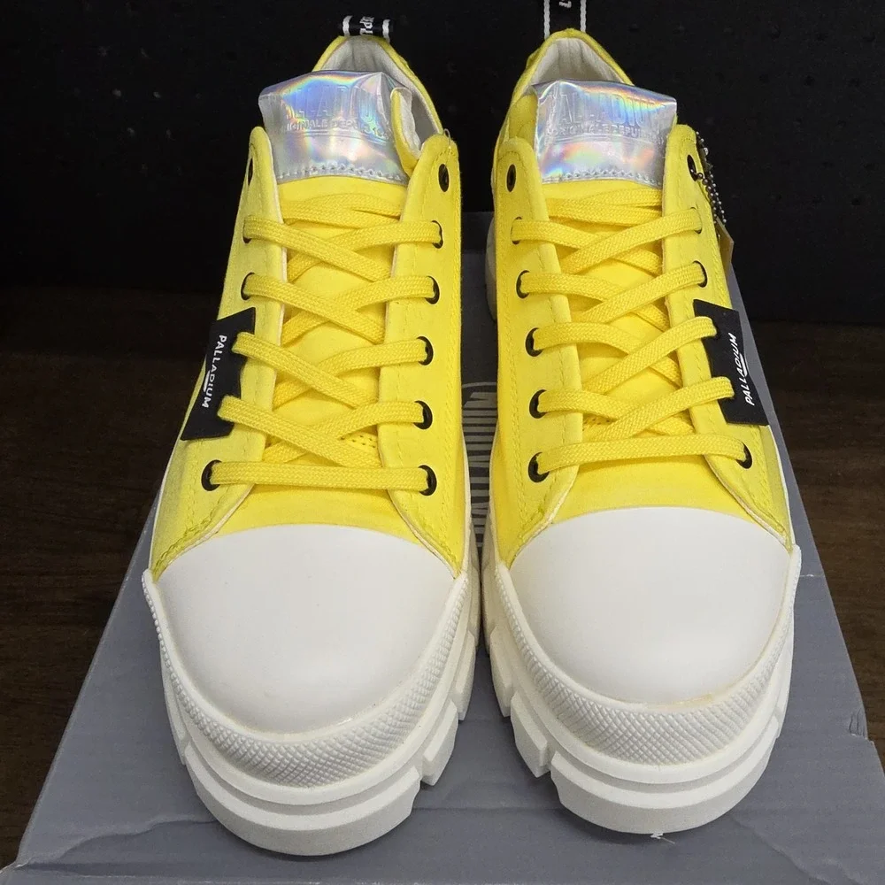 Palladium Revolt LO TX Star Yellow Women Chunky Platform Shoe 10 US